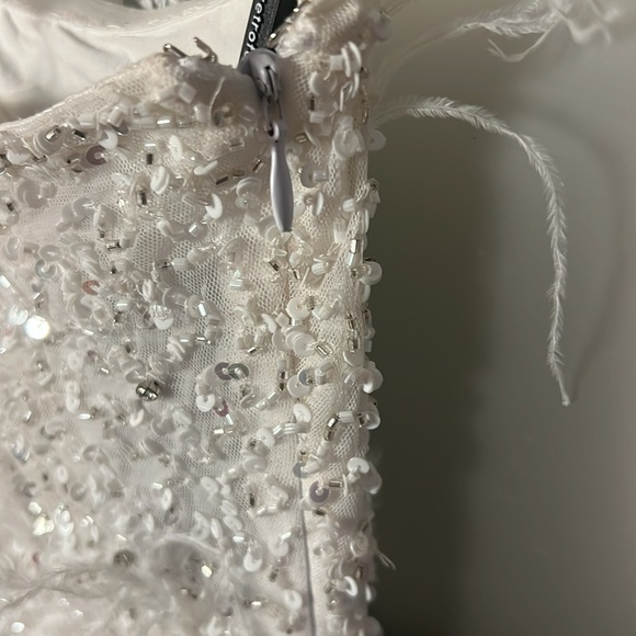 Retrofête SINA FEATHER DRESS XS (0-2) Bridal Party - Picture 6 of 10